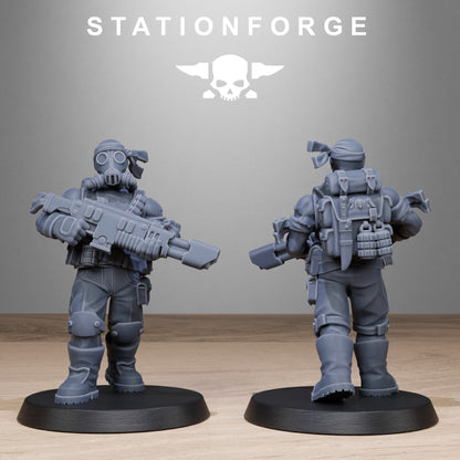 GrimGuard Jungle Fighters . 2 - Station Forge