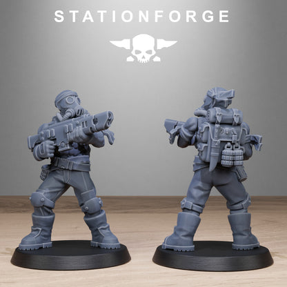 GrimGuard Jungle Fighters . 2 - Station Forge