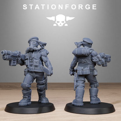 GrimGuard Jungle Fighters . 2 - Station Forge