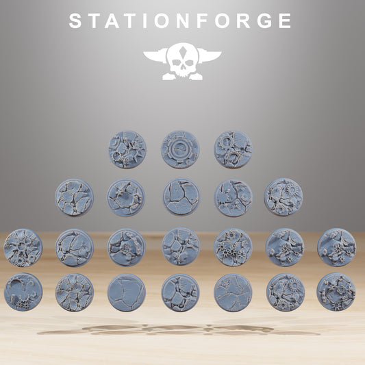 Socles Deserted Bases - Station Forge