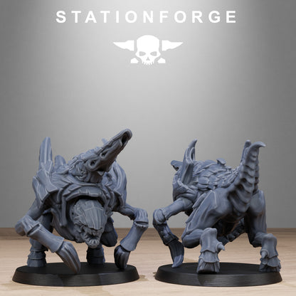 Xenarid Karnyxes - Station Forge
