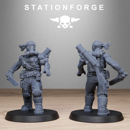 GrimGuard Jungle Fighters . 2 - Station Forge