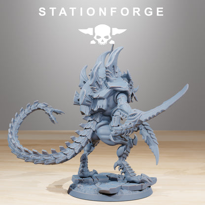 Xenarid Nyxar - Station Forge