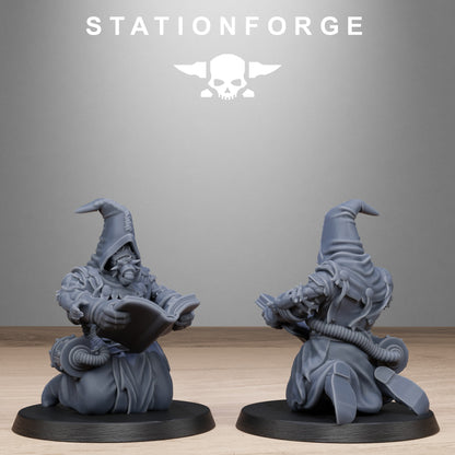 Scavenger Mystics - Figurines Station Forge