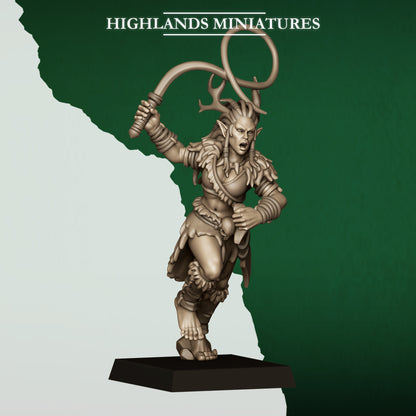 FERAL ANIMALS AND BEASTAMERS  - HIGHLANDS Miniatures