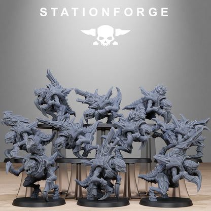 Xenarid Karnyxes - Station Forge